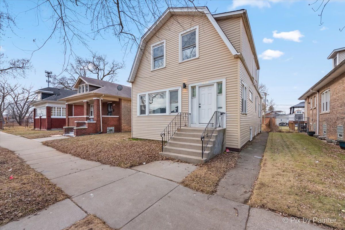 8030 Constance Avenue — Chicago, IL 60617