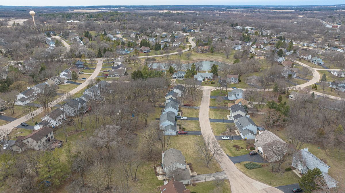 328 Harwich Place, Rockton, IL 61072