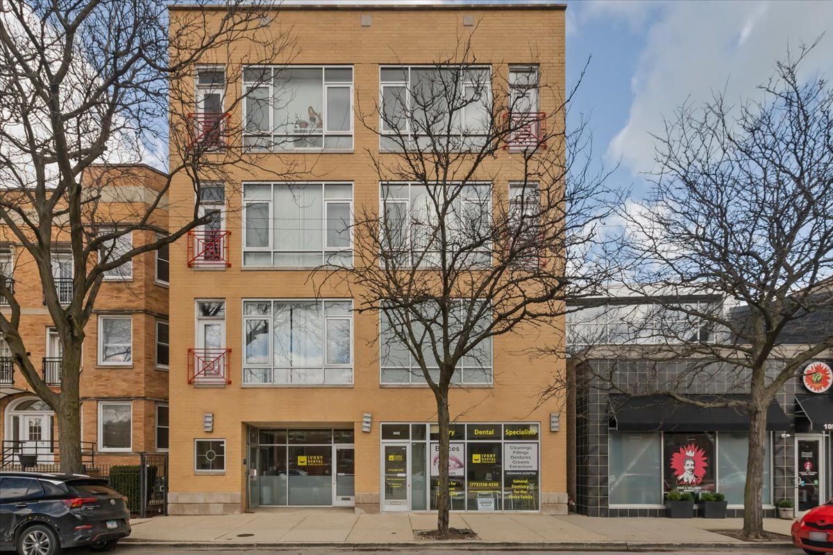 1040 E 47th Street #3N — Chicago, IL 60653