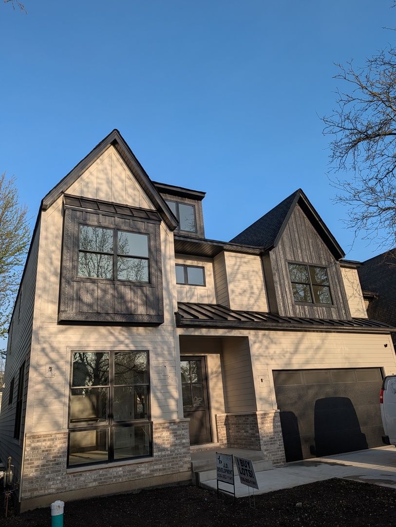 120 Walnut Street, Elmhurst, IL 60126