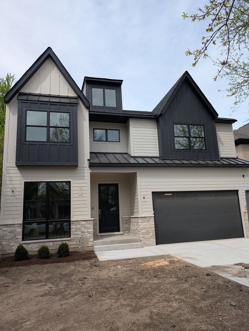 120 Walnut Street, Elmhurst, IL 60126