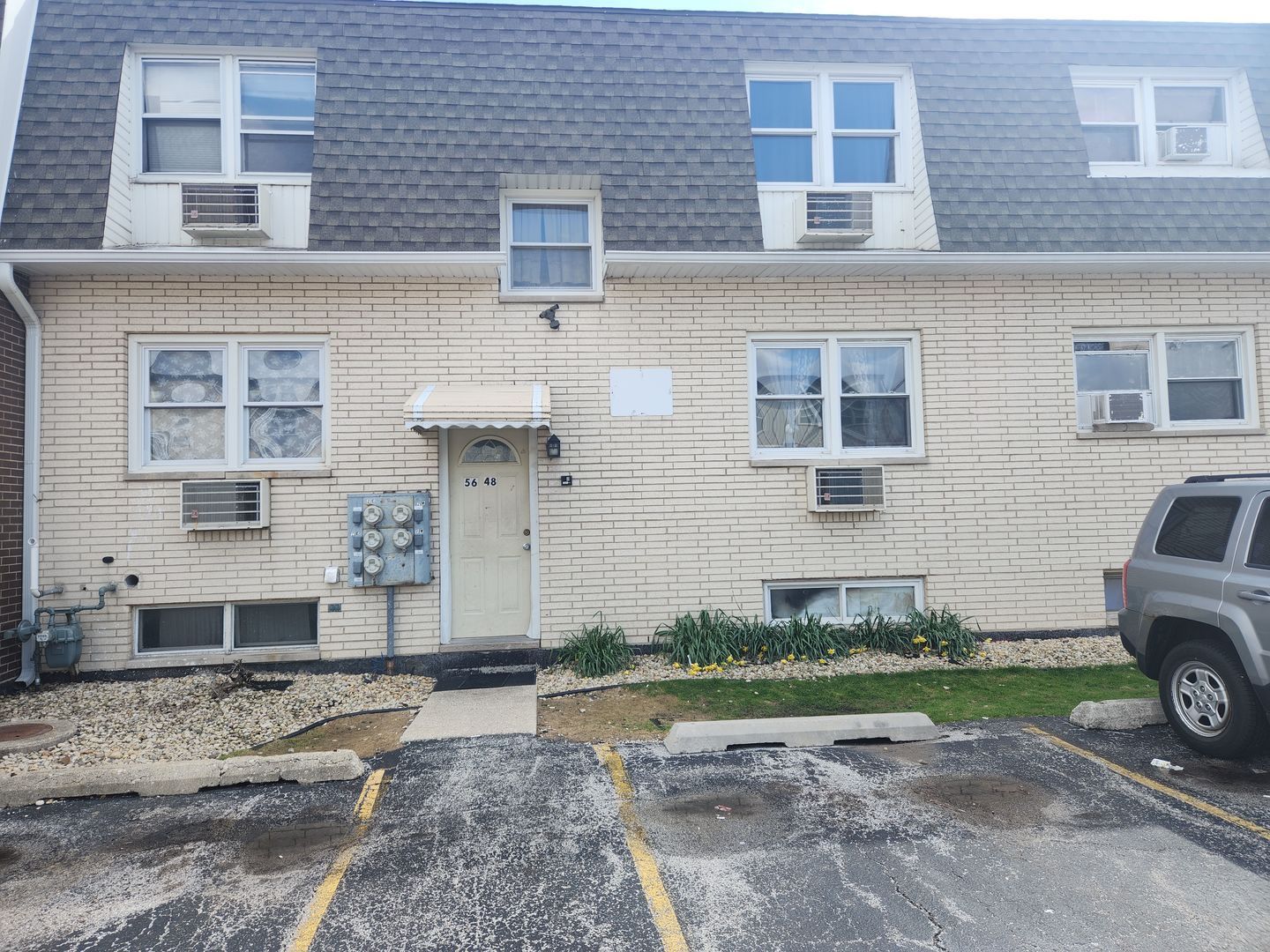5648 Saint James Court — Oak Lawn, IL 60453