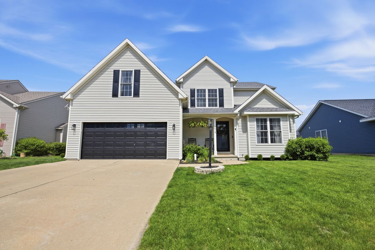 3910 Tallgrass Drive, Champaign, IL 61822
