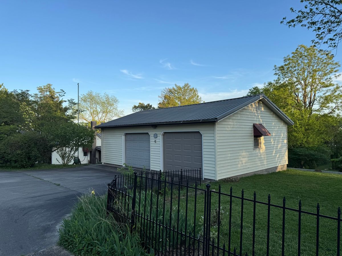 208 Poplar Street, Cobden, IL 62920