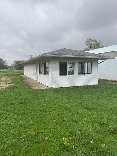 303 N Main Street, Ohio, IL 61349