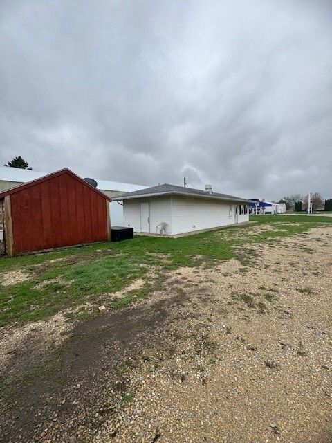 303 N Main Street, Ohio, IL 61349