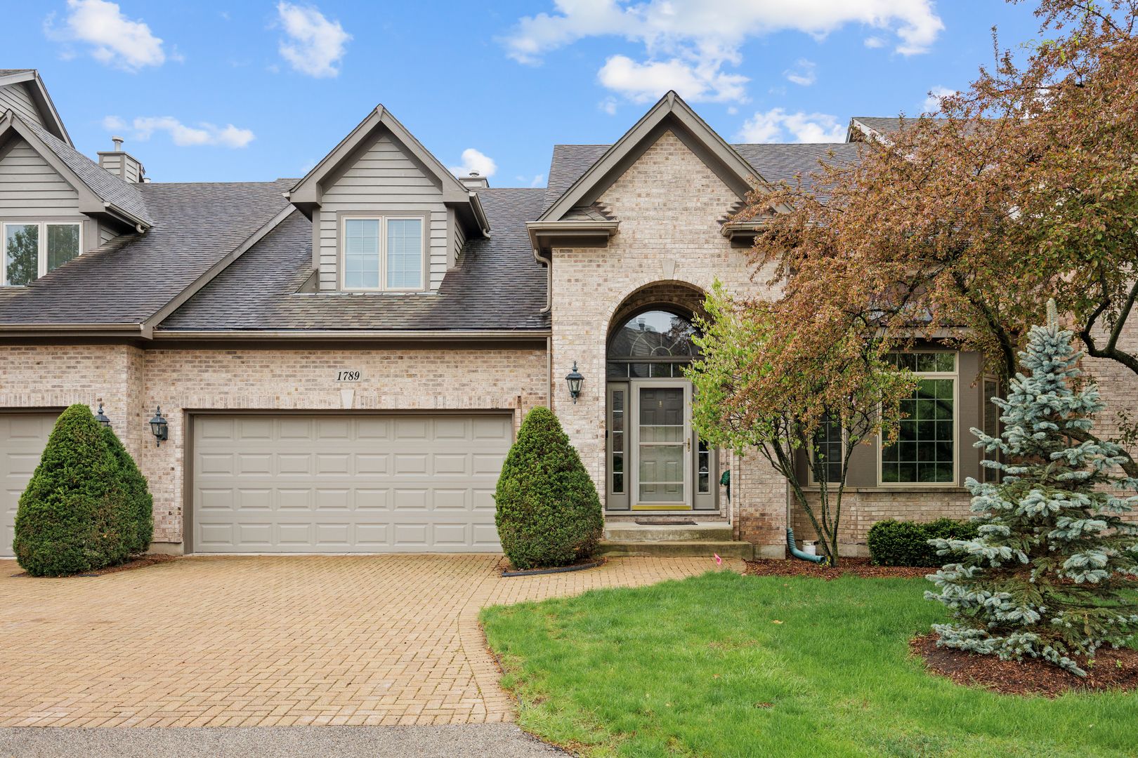1789 Rizzi Lane — Bartlett, IL 60103
