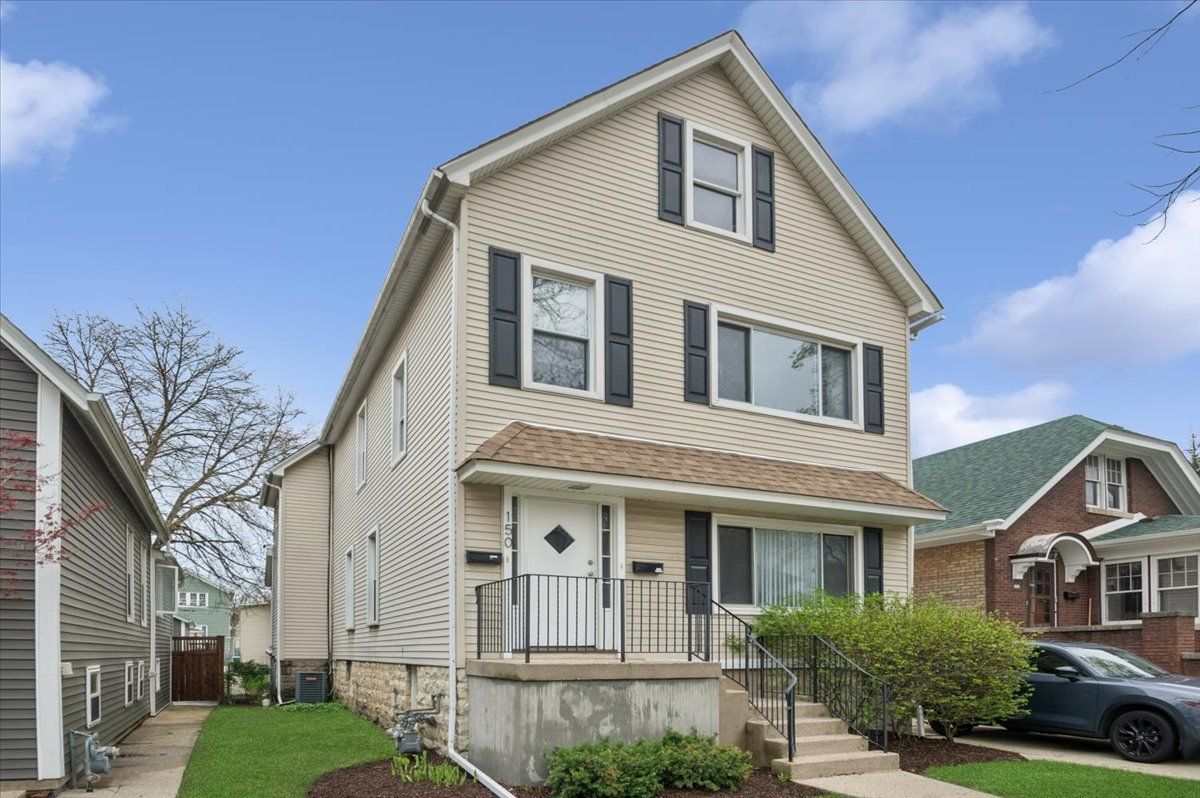 150 Rockford Avenue — Forest Park, IL 60130