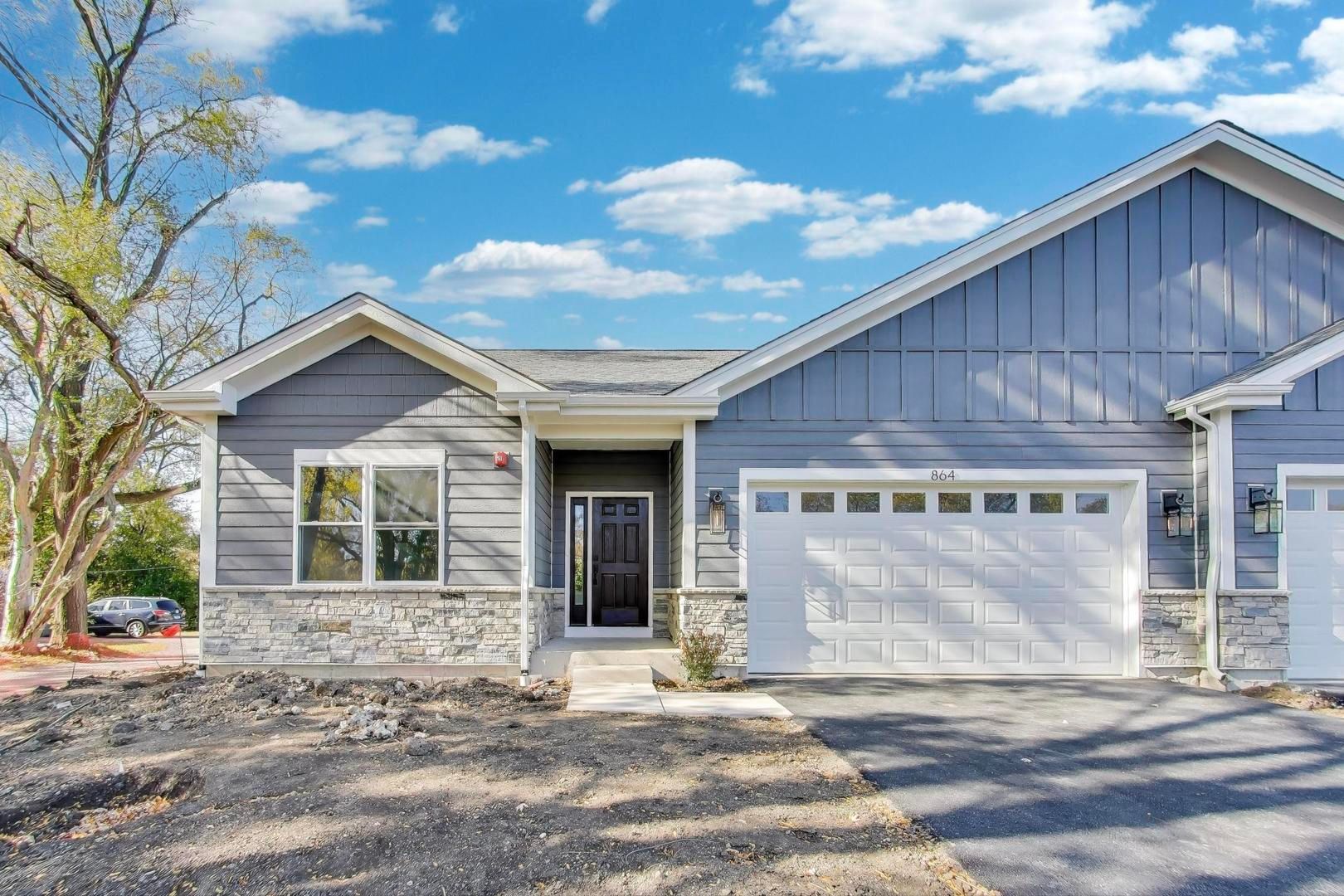805 W Poplar Street — Palatine, IL 60067