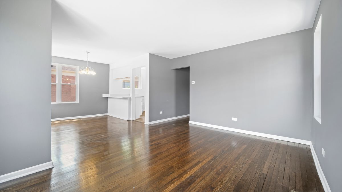 12728 S May Street, Calumet Park, IL 60827