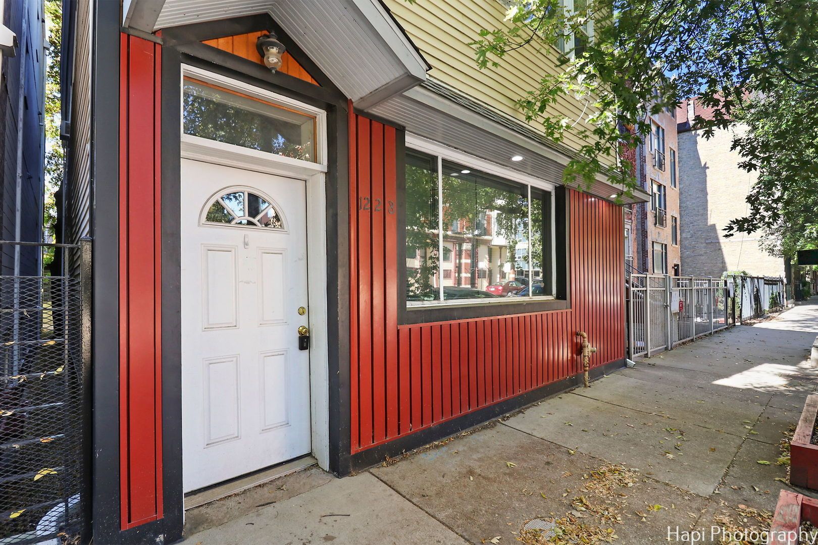 1228 N Noble Street #1 — Chicago, IL 60642