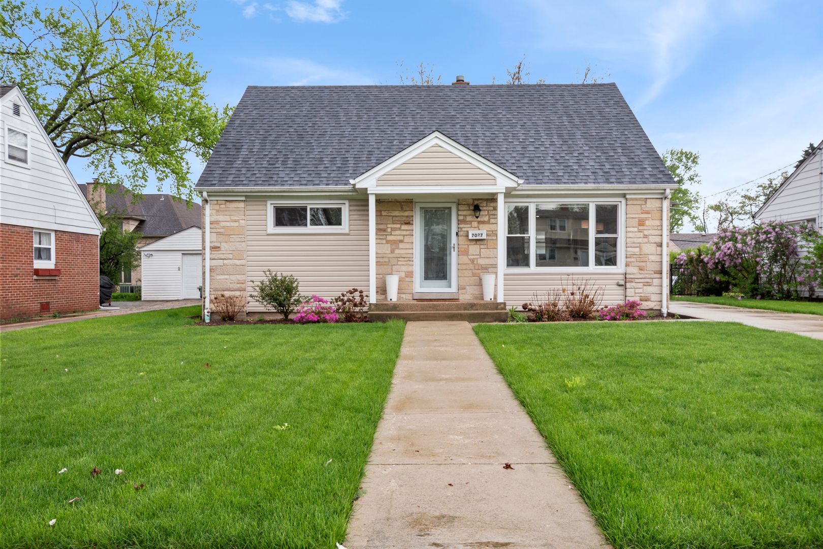7027 Foster Street — Morton Grove, IL 60053