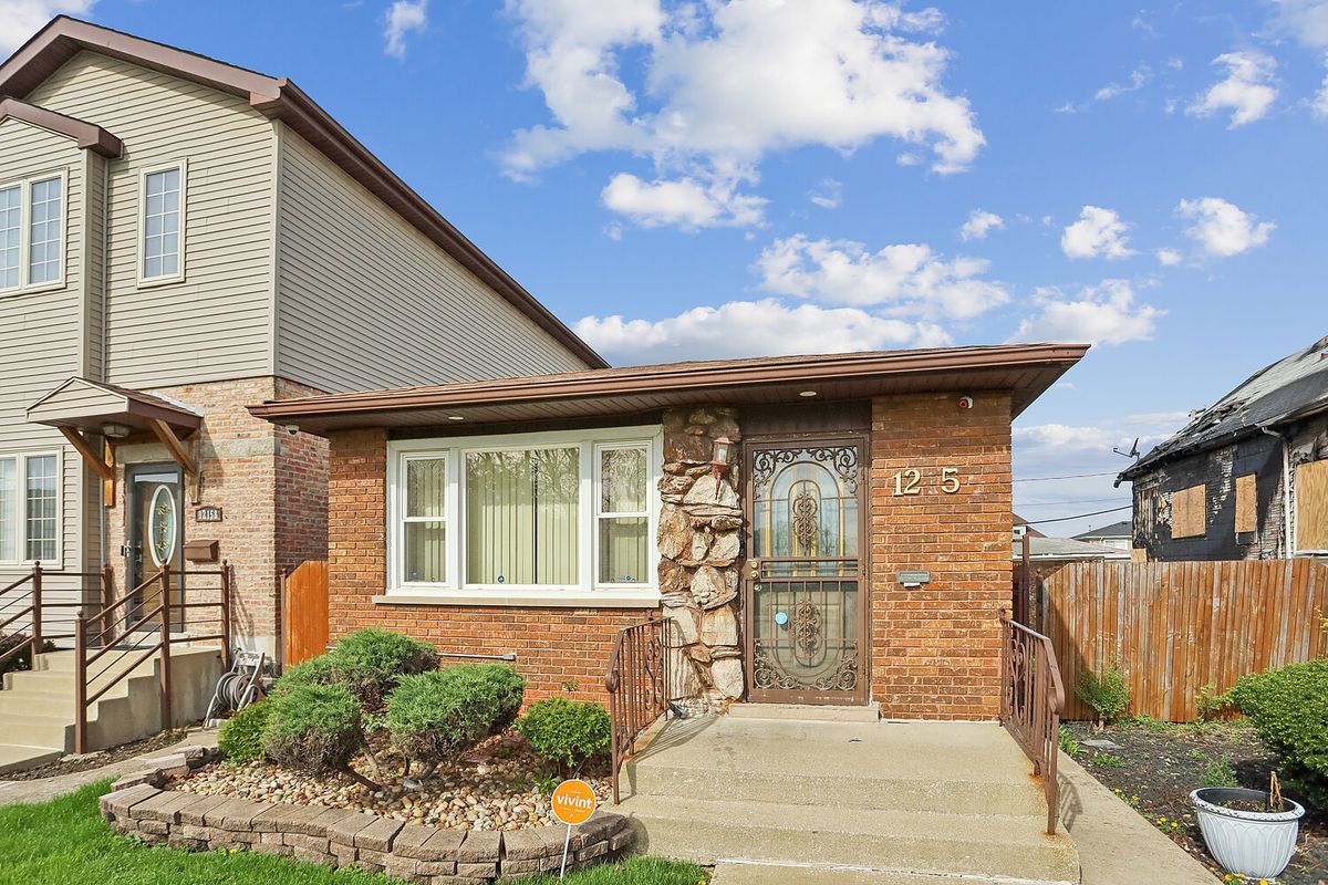 12154 Justine Street, Chicago, IL 60643