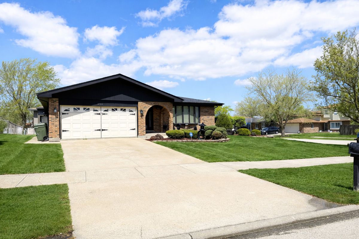 8500 170th Place, Tinley Park, IL 60487
