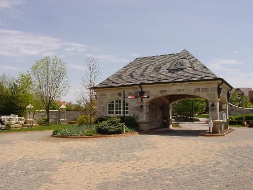 22 Brooke Lane, South Barrington, IL 60010