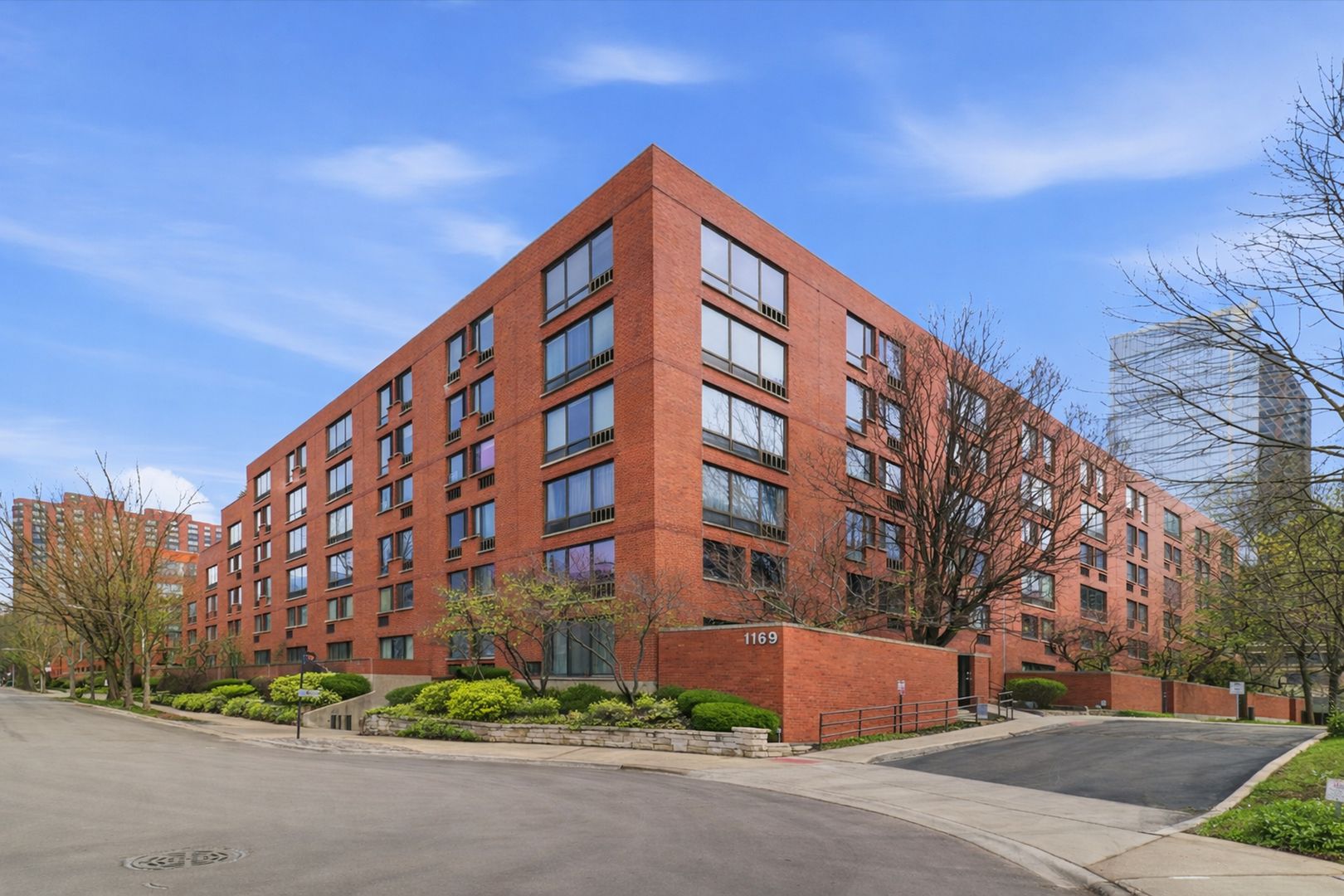 1169 S Plymouth Court #118 — Chicago, IL 60605
