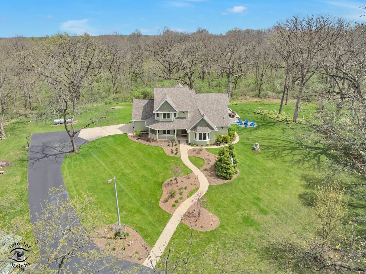 7223 N 16000e Road, Grant Park, IL 60940