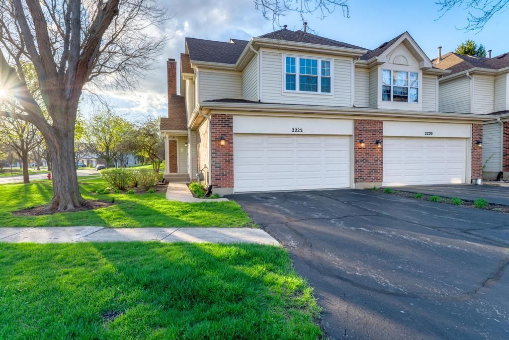 2222 Seaver Lane, Hoffman Estates, IL 60169