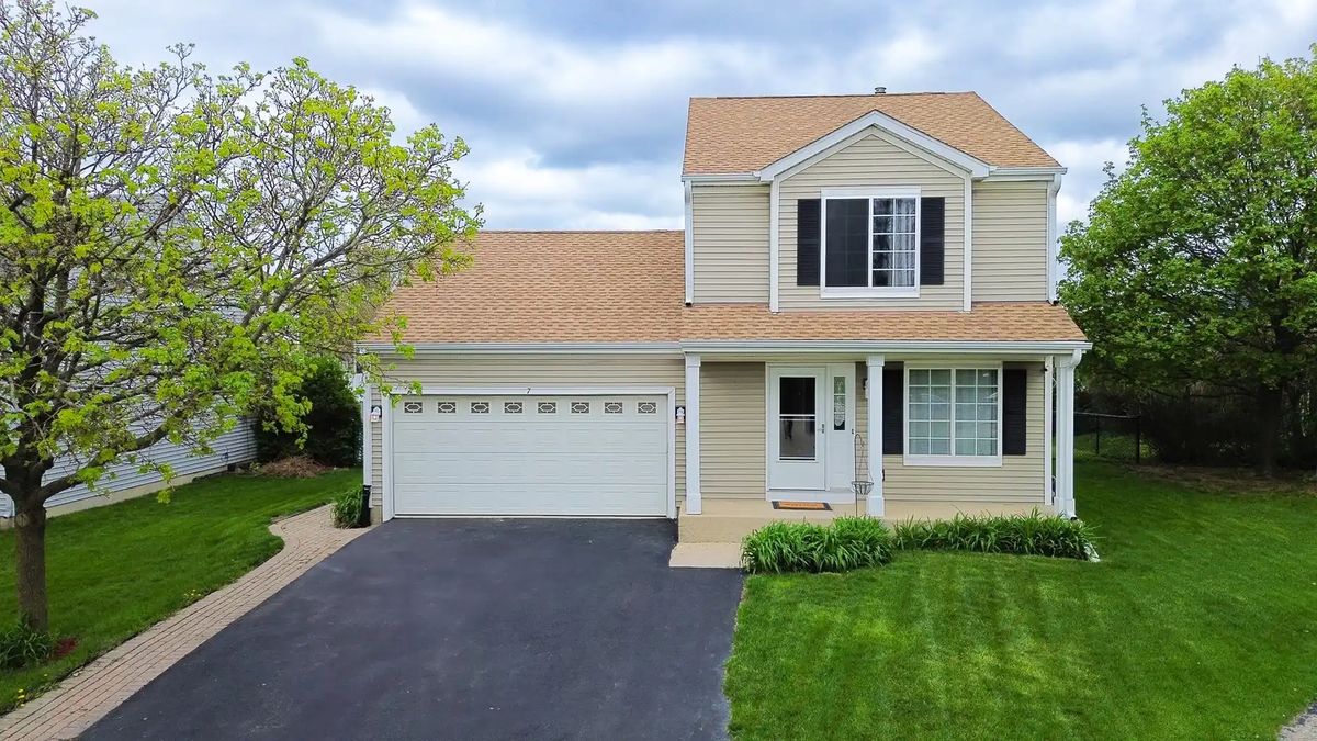 7 Gladys Court, South Elgin, IL 60177