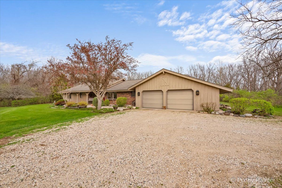 1310 S Flemming Road, Bull Valley, IL 60098