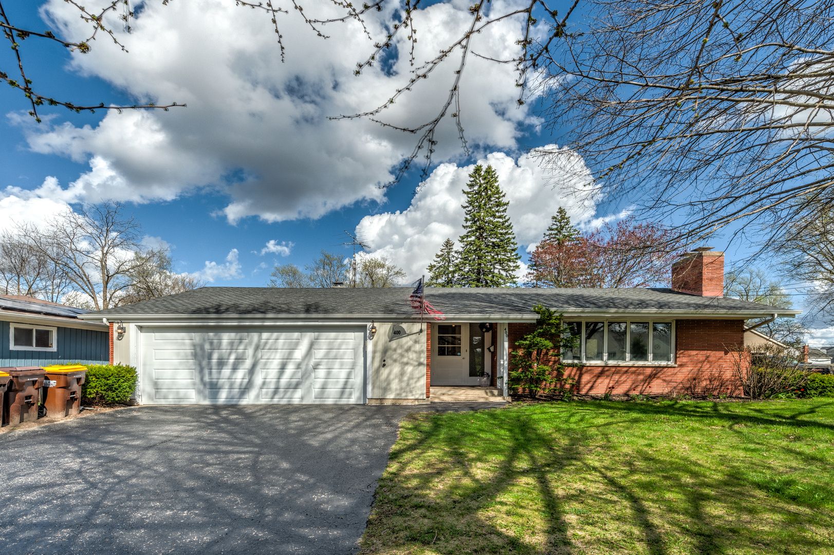 400 Becking Avenue — Woodstock, IL 60098