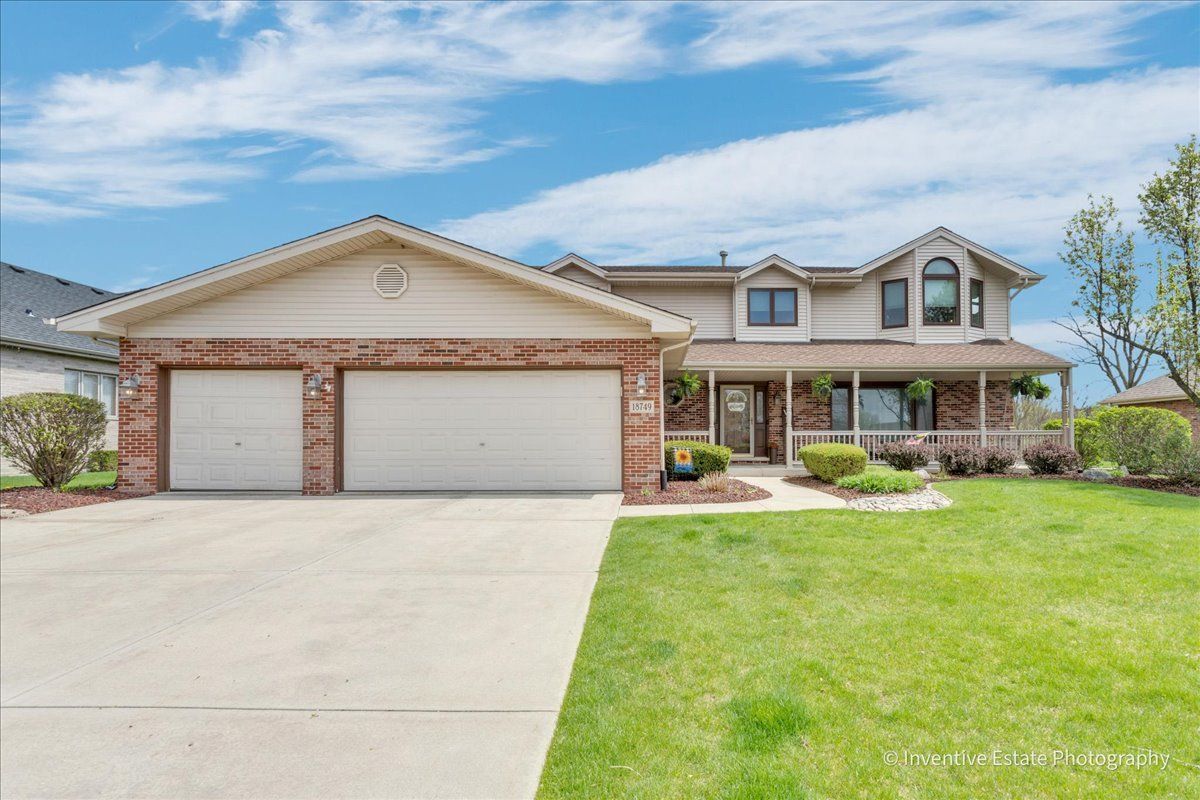 18749 Jacob Drive — Mokena, IL 60448