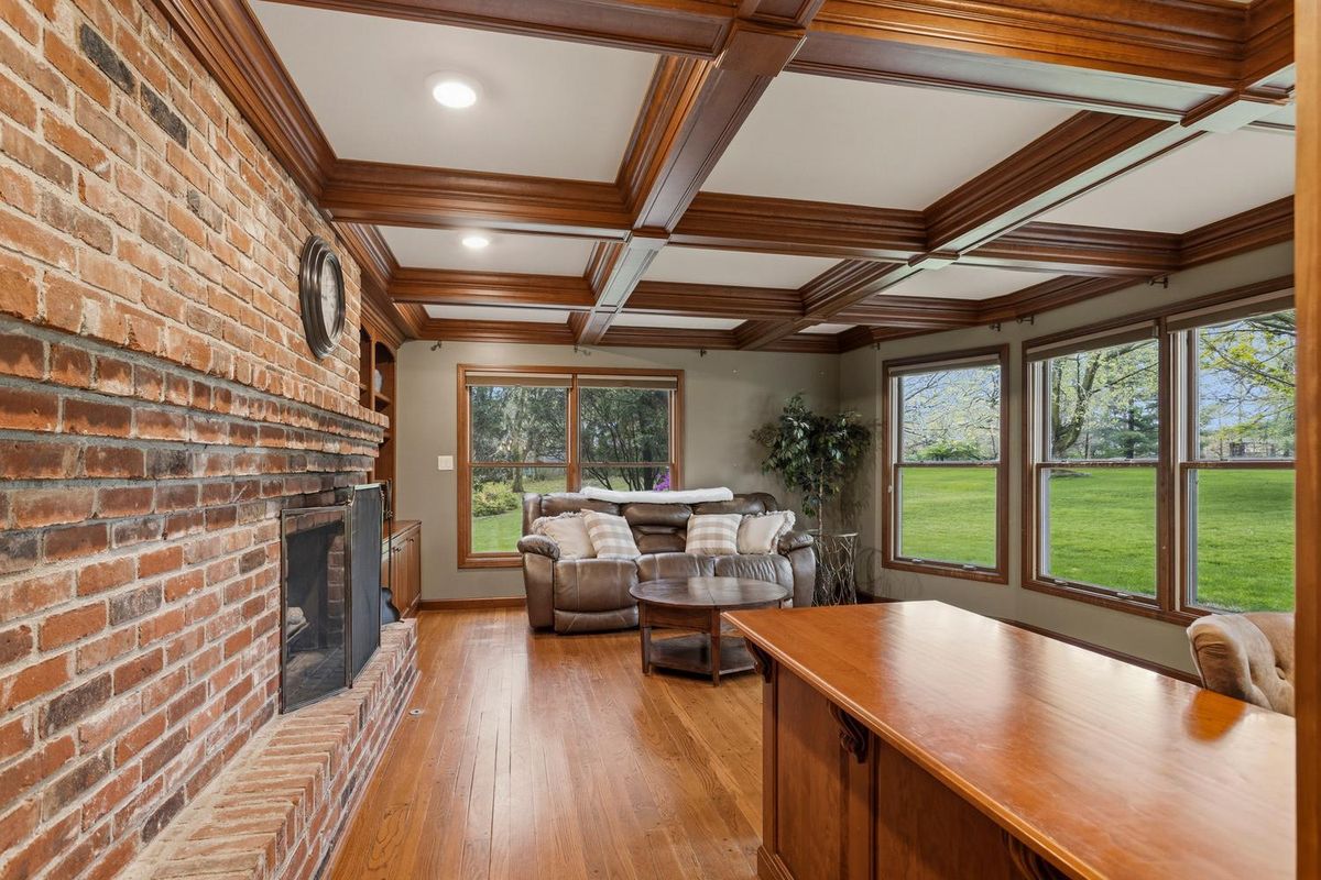 20 Old Ottawa Road, Danville, IL 61832