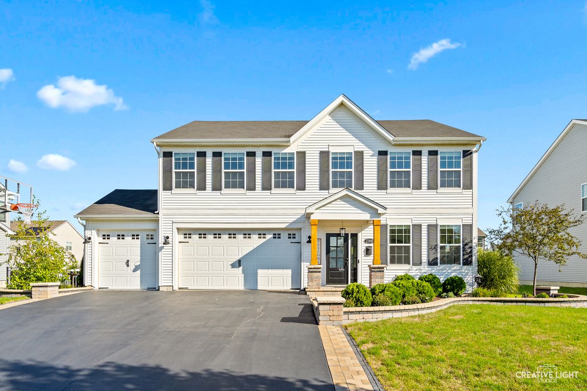 2308 Pebblestone Way, Bolingbrook, IL 60490