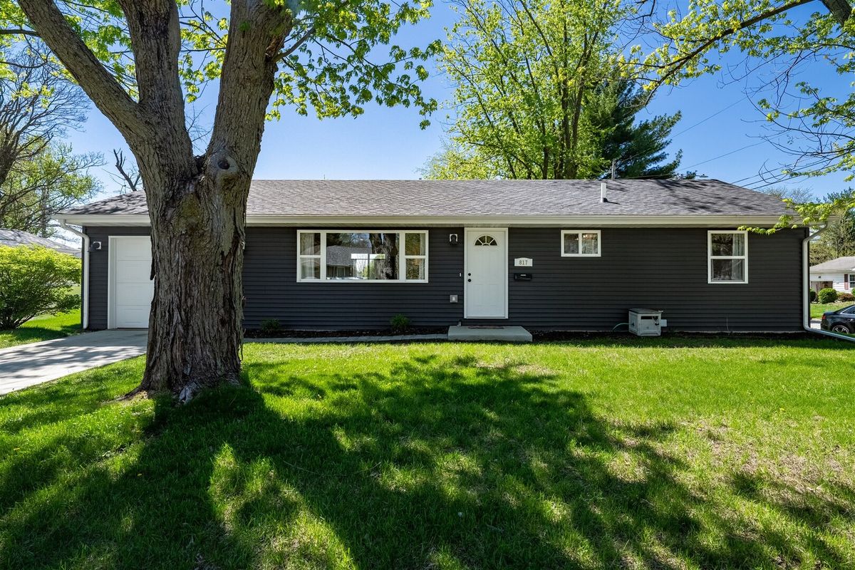 817 Bryan Street, Normal, IL 61761