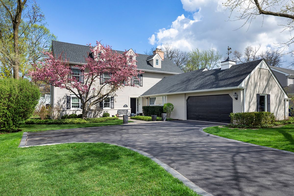 921 Woodbine Lane, Northbrook, IL 60062