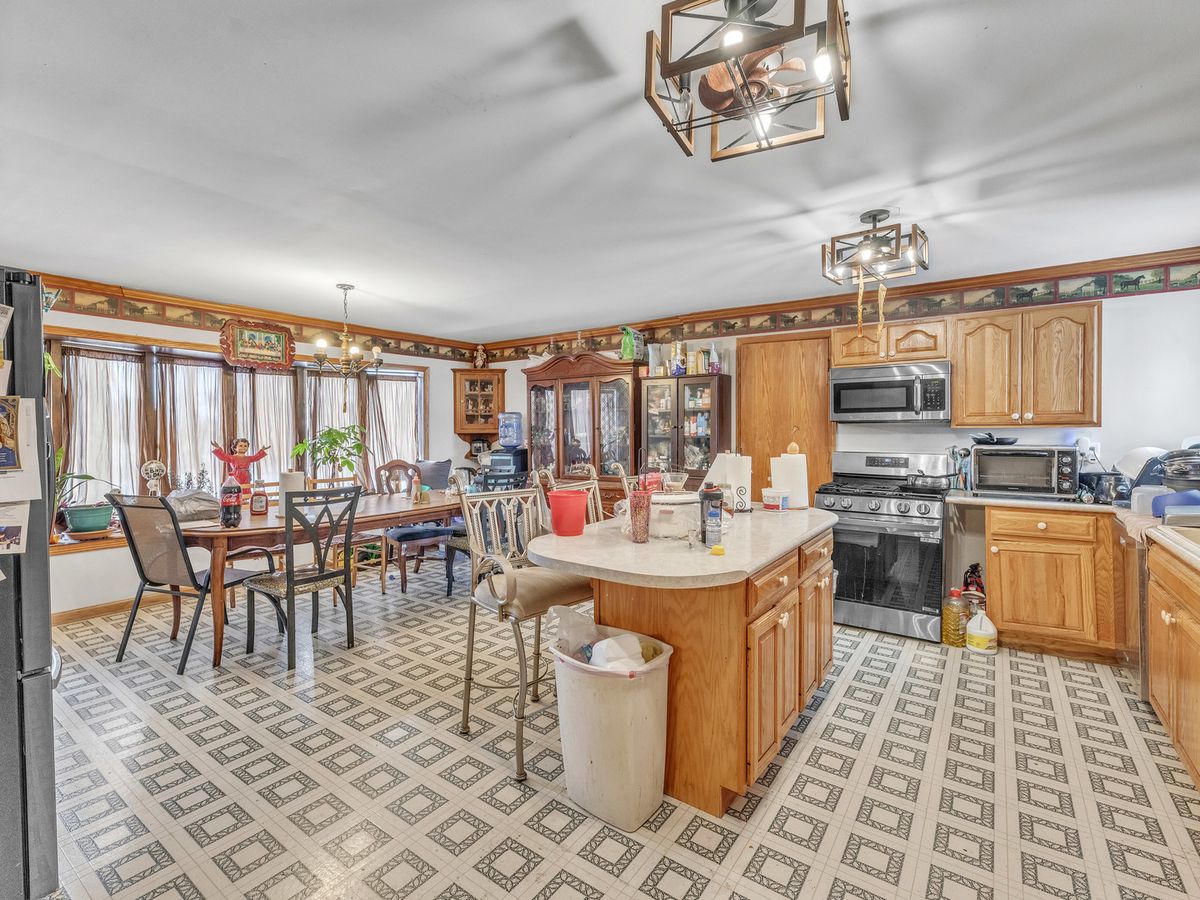 29153 Klemme Road, Beecher, IL 60401