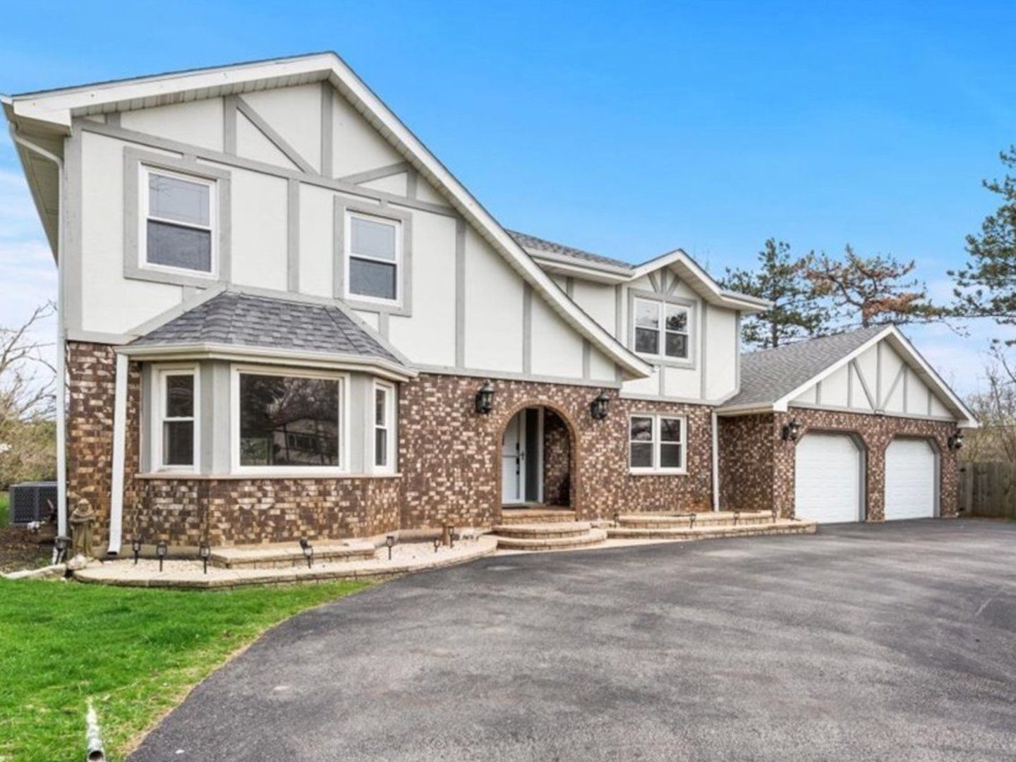 801 Waltz Court — Prospect Heights, IL 60070