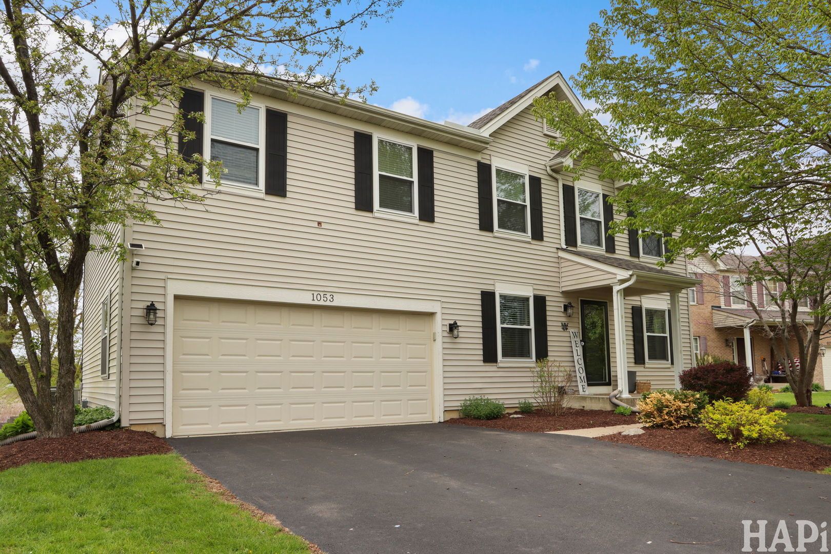 1053 Wheatland Drive — Crystal Lake, IL 60014