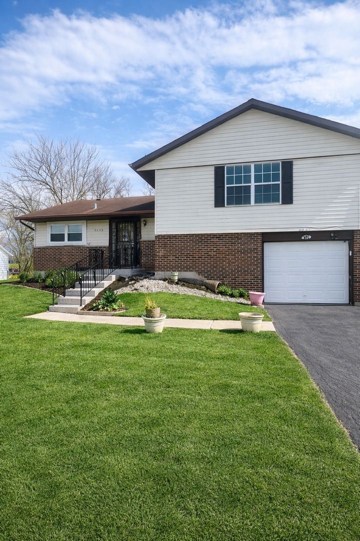 3539 Marseilles Lane — Hazel Crest, IL 60429