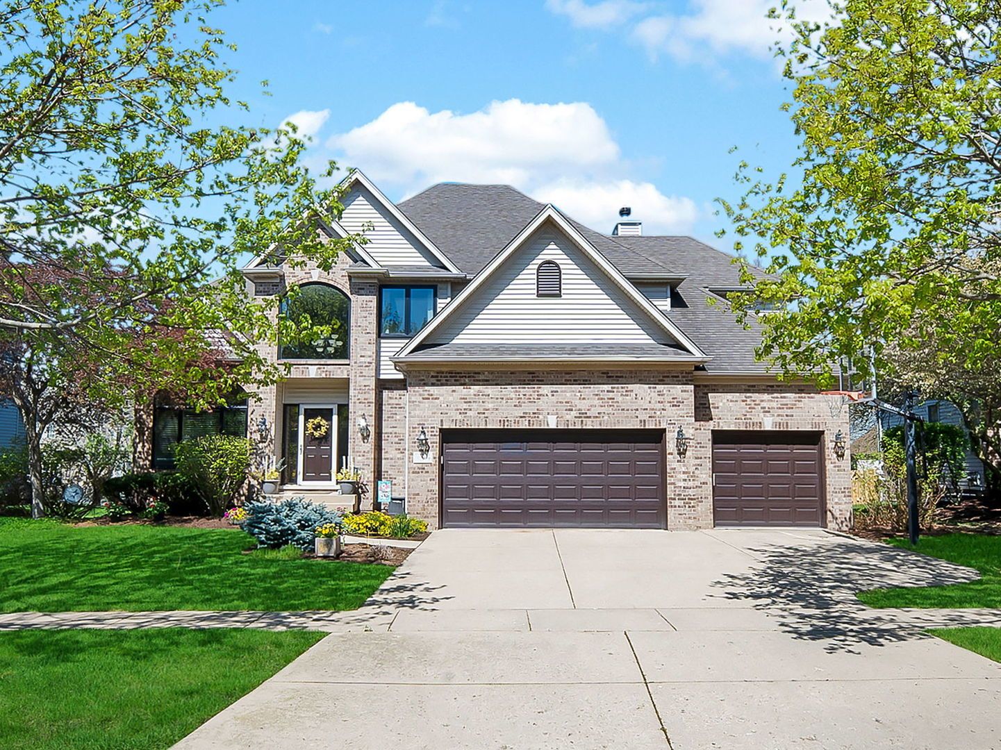 534 Terrace Lane — South Elgin, IL 60177
