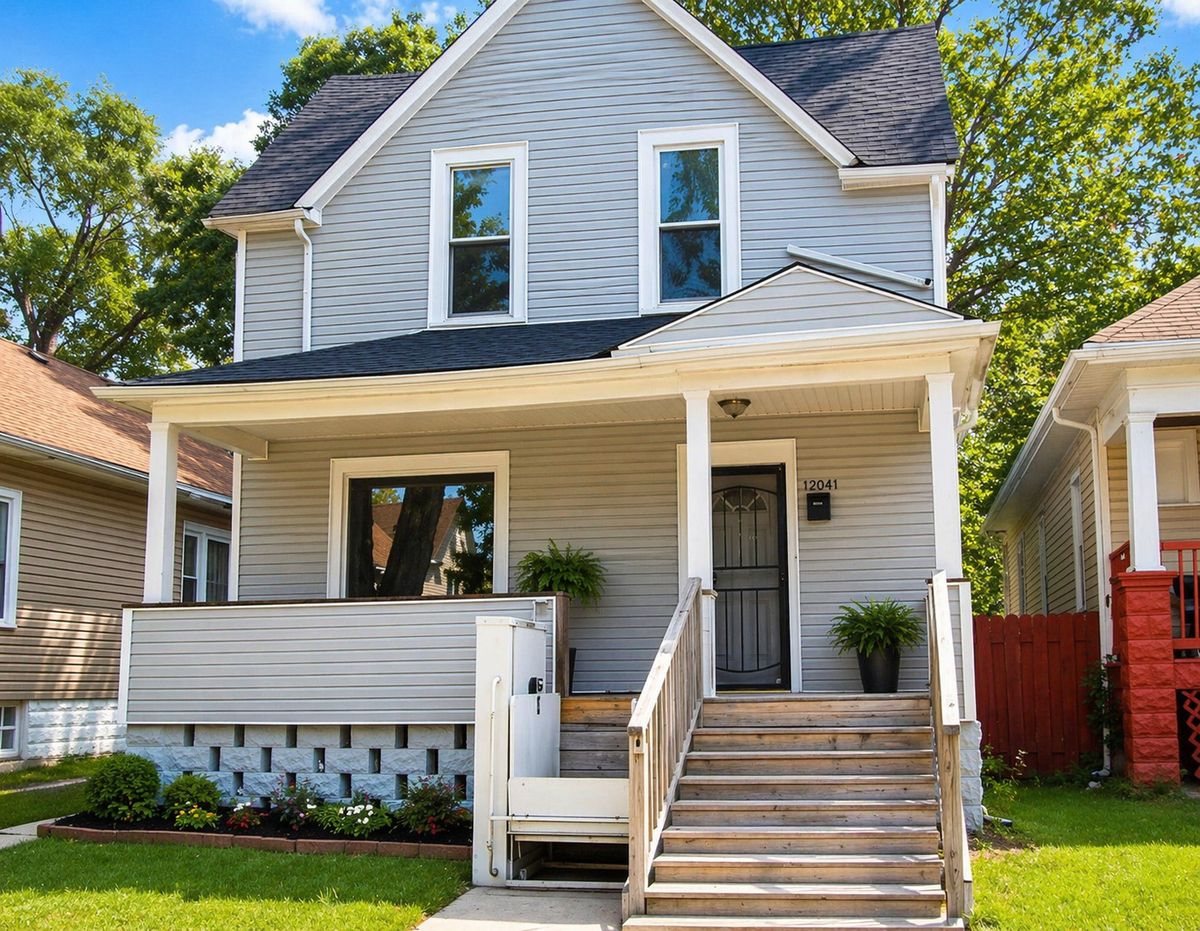 12041 Normal Avenue, Chicago, IL 60628