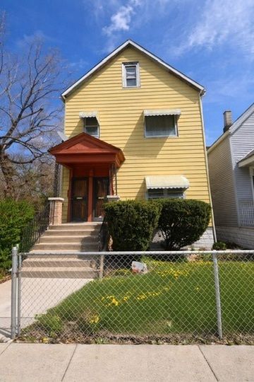 5837 S Racine Avenue — Chicago, IL 60636