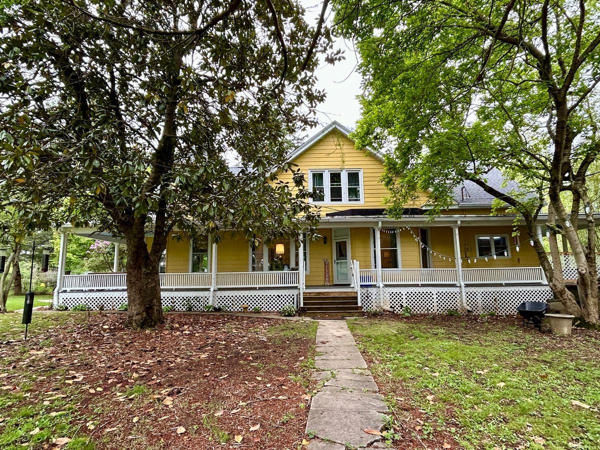 7695 Old Highway 51 N, Cobden, IL 62920