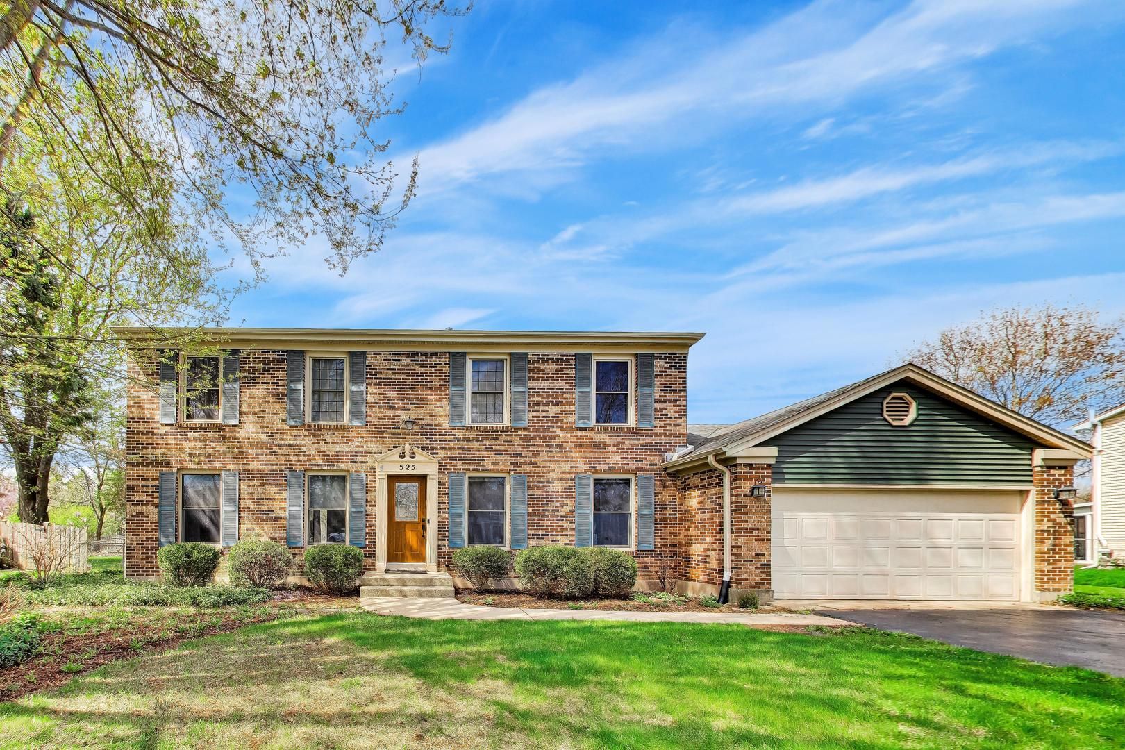 525 Skyline Drive — Algonquin, IL 60102
