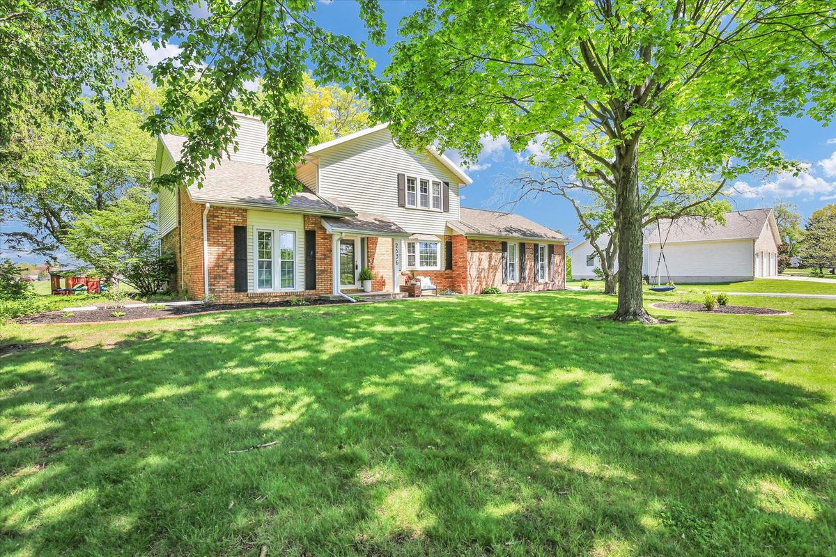 2536 Homer Lake Road, Ogden, IL 61859