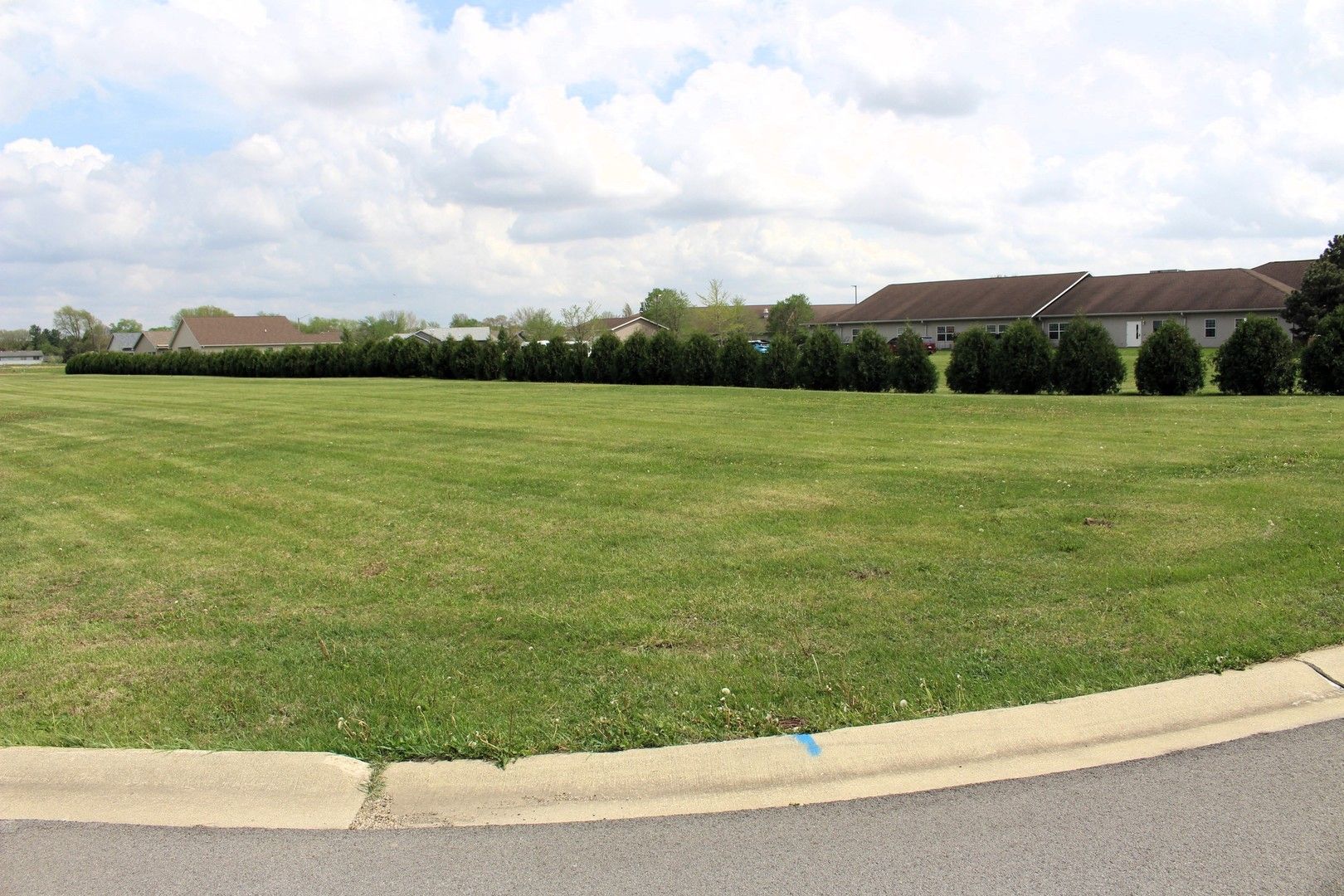 1309 W Leander Street — Clinton, IL 61727