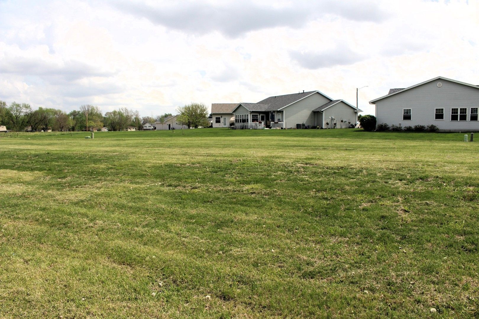 1205 W Leander Street — Clinton, IL 61727