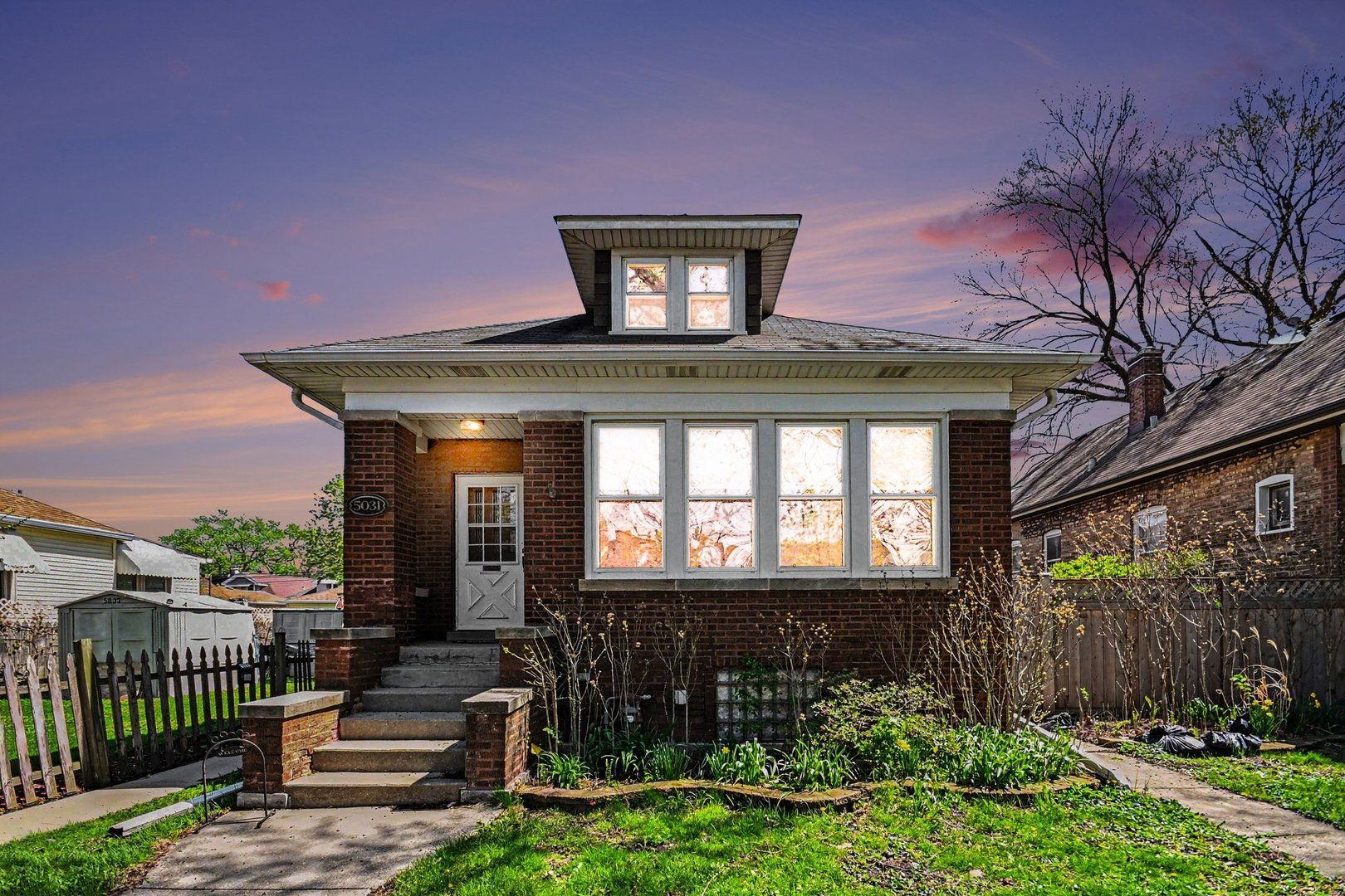 5031 N Kostner Avenue — Chicago, IL 60630