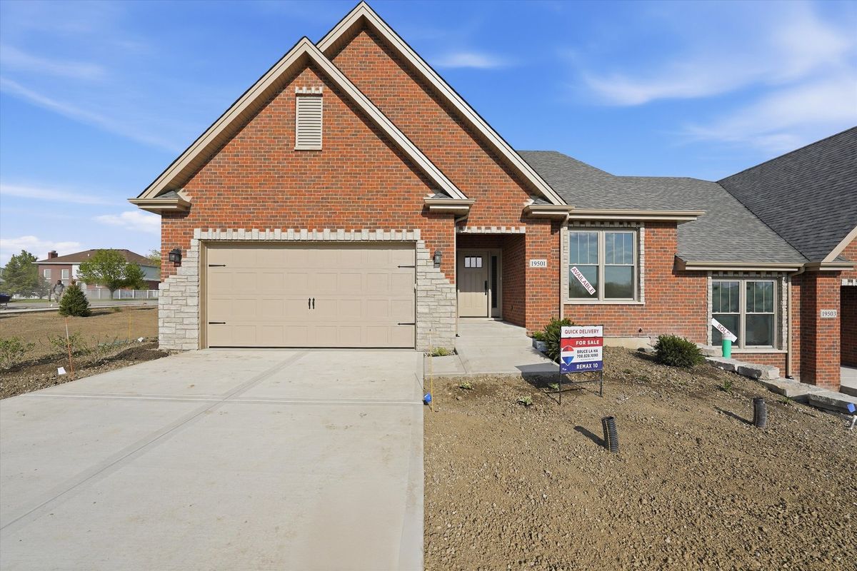 19501 FOXFORD Lane, Mokena, IL 60448