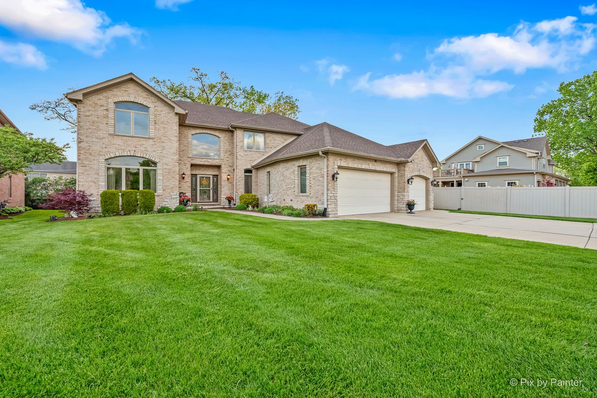 298 Cara Lane, Wood Dale, IL 60191