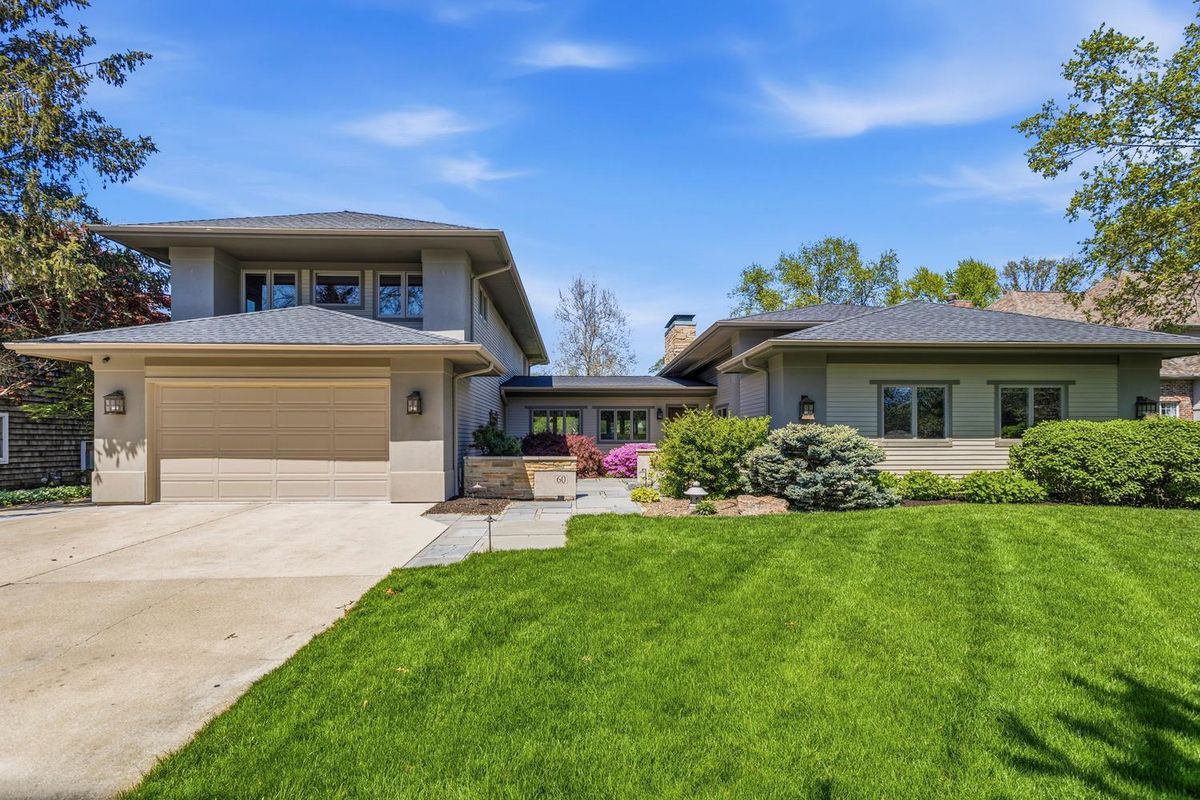 60 Greencroft Drive, Champaign, IL 61821