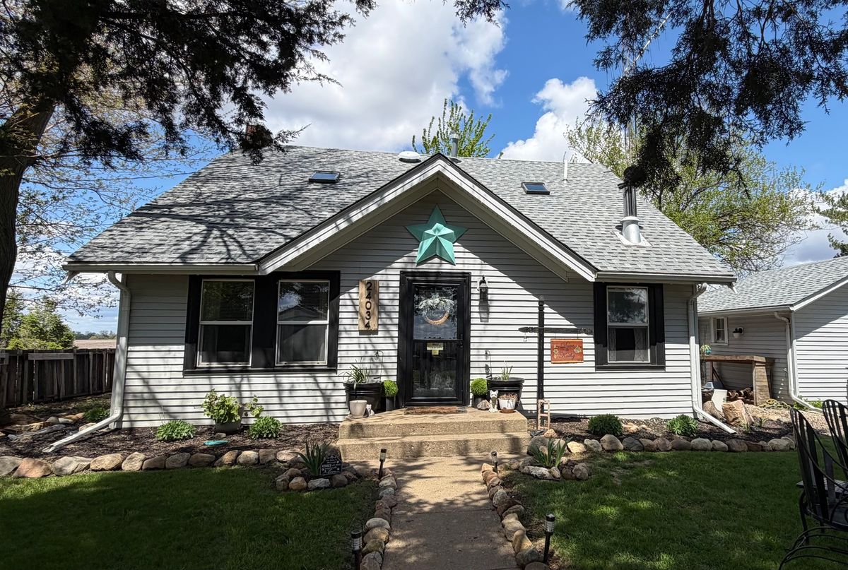 24034 2900 East Road, Emington, IL 60934