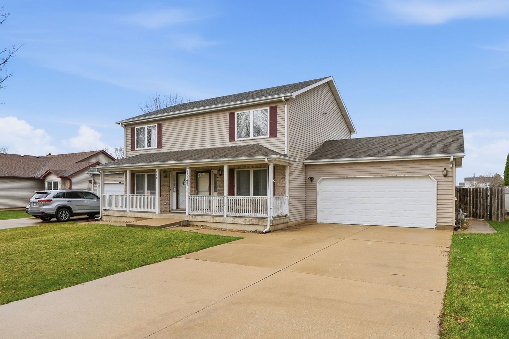 688 S ELIZABETH Street #688 — Maple Park, IL 60151