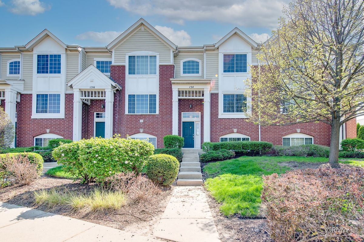 154 Morgans Gate Drive, Wood Dale, IL 60191