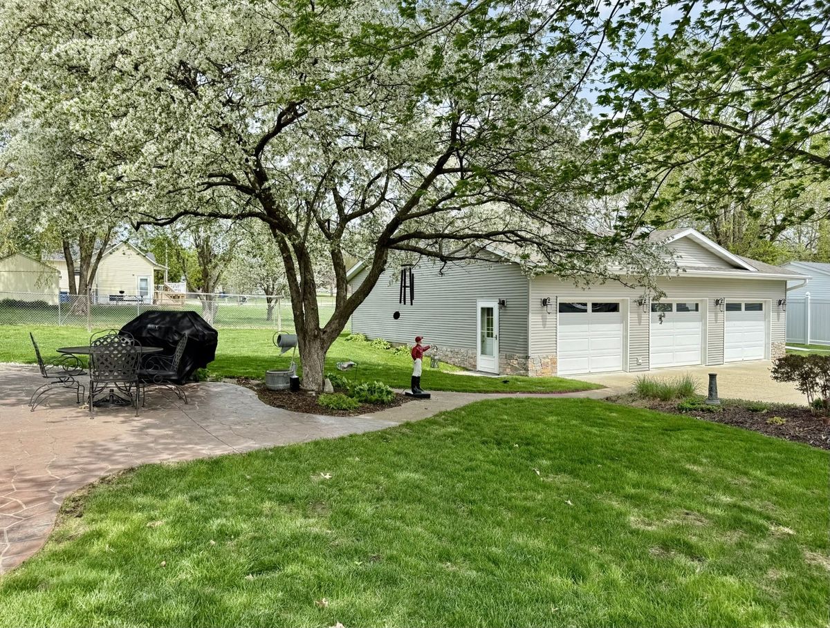 110 SW 7th Street, Galva, IL 61434